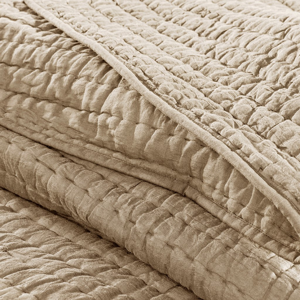 Serene Cotton Hand Quilted Coverlet Set